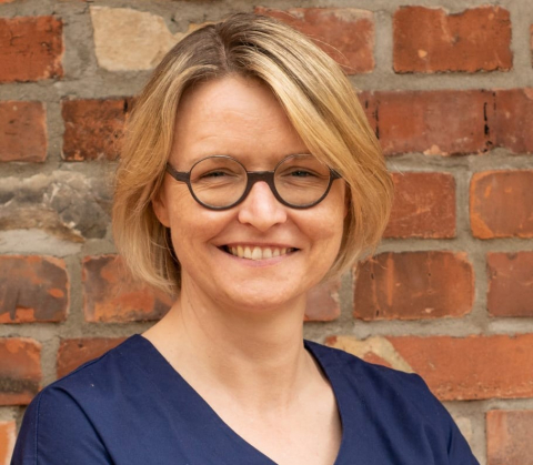 Dr. Katharina Gratzke